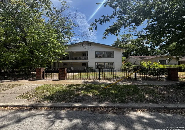 Photo 1 of Single family home for sale at 202 Benita, San Antonio, TX 78210 | MLS# 1893803 | Listing updated on 2025-08-30
