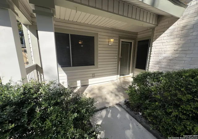 Photo 3 of Sale Pending at 16623 Crested Butte, San Antonio, TX 78247 | MLS# 1893807 | Listing updated on 2025-11-20