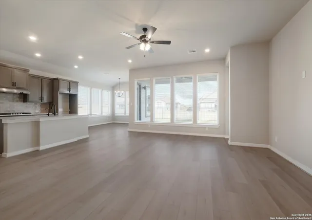 3rd image of 441 Foxtail Valley, Cibolo, TX 78108 | MLS# 1893829