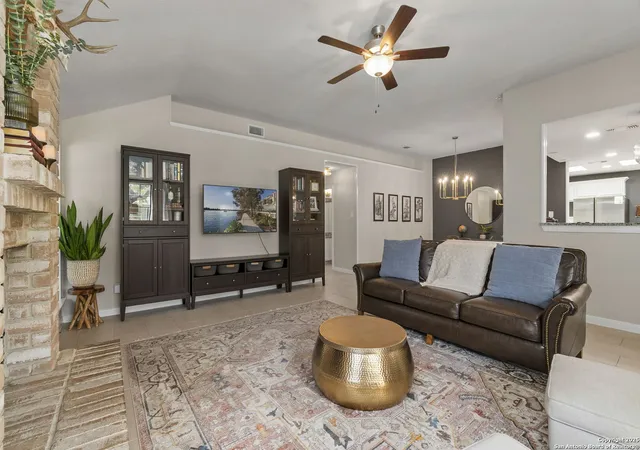 3rd image of 1042 Hedgestone, San Antonio, TX 78258 | MLS# 1893861