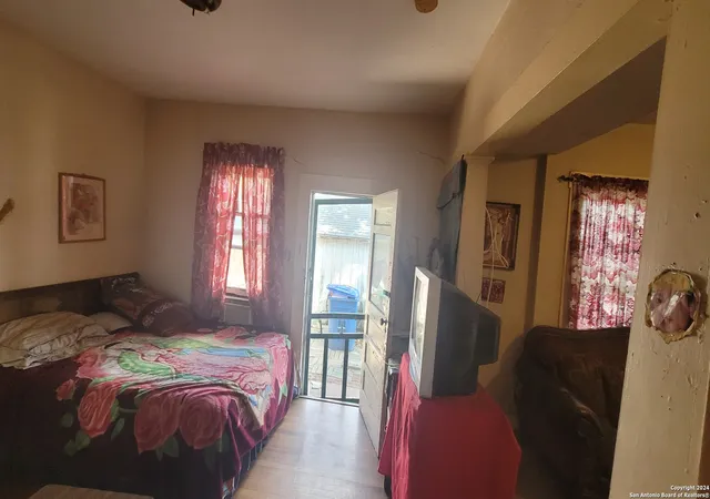 5th image of 1825 El Paso, San Antonio, TX 78207 | MLS# 1893936