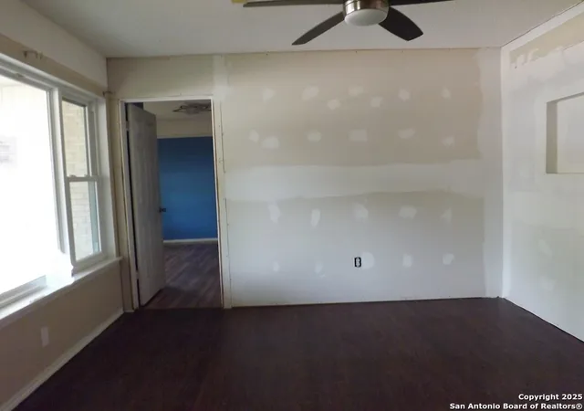 4th image of 7431 Westshire, San Antonio, TX 78227 | MLS# 1893953