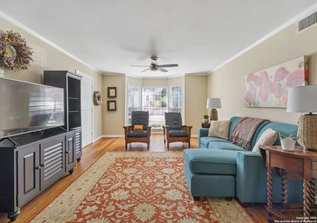 3rd image of 200 Ruelle Ln #200A, San Antonio, TX 78209 | MLS# 1894048