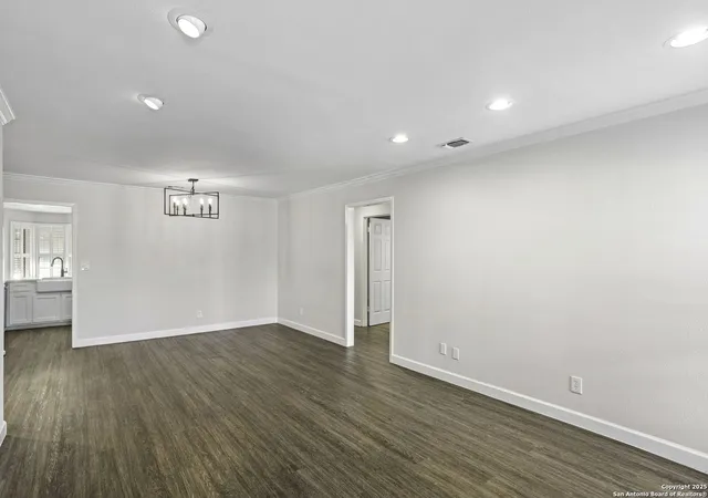 Homes for sale in San Antonio, TX | 2611 Eisenhauer #706, San Antonio, TX 78209 | MLS# 1894055