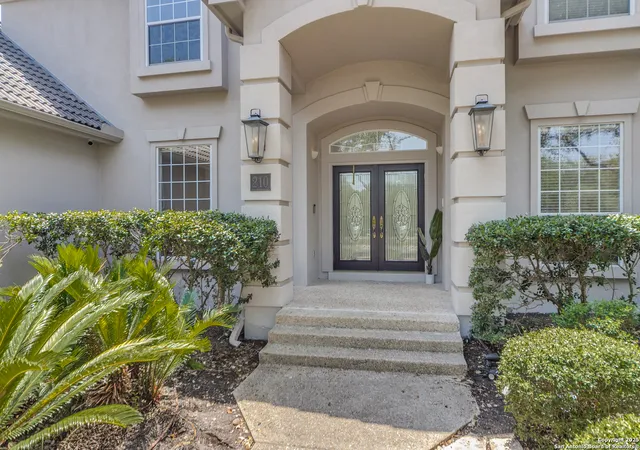 3rd image of 210 Switch Oak, Shavano Park, TX 78230 | MLS# 1894099