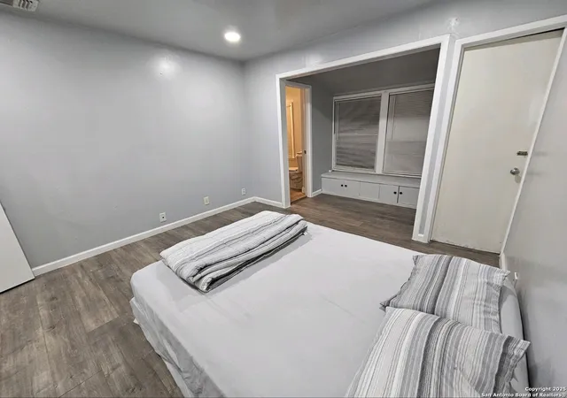 Photo 4 of Single family home for sale at 302 Blakeley, San Antonio, TX 78209 | MLS# 1894203 | Listing updated on 2025-08-31