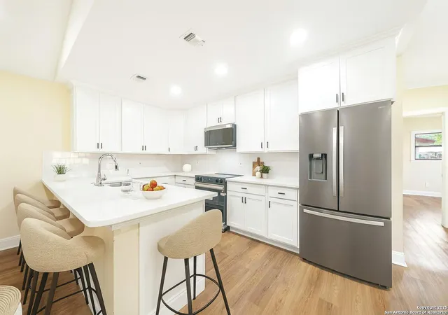 3rd image of 7211 Sulky, San Antonio, TX 78240 | MLS# 1894230