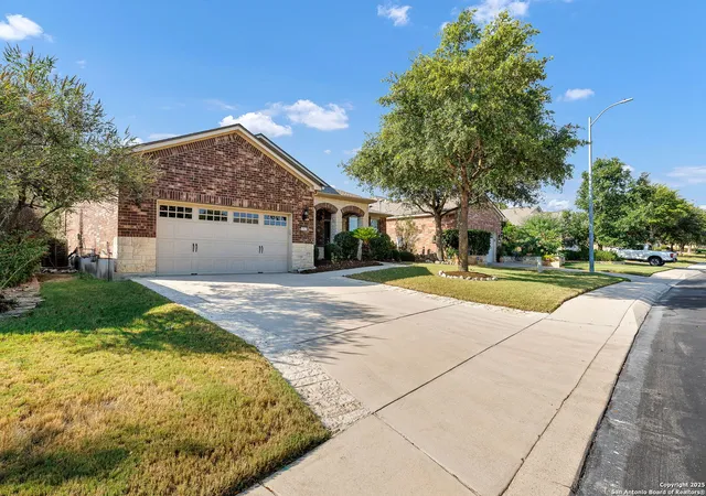 Photo 2 of Sale Pending at 12610 Lost Maples, San Antonio, TX 78253 | MLS# 1894232 | Listing updated on 2026-01-03