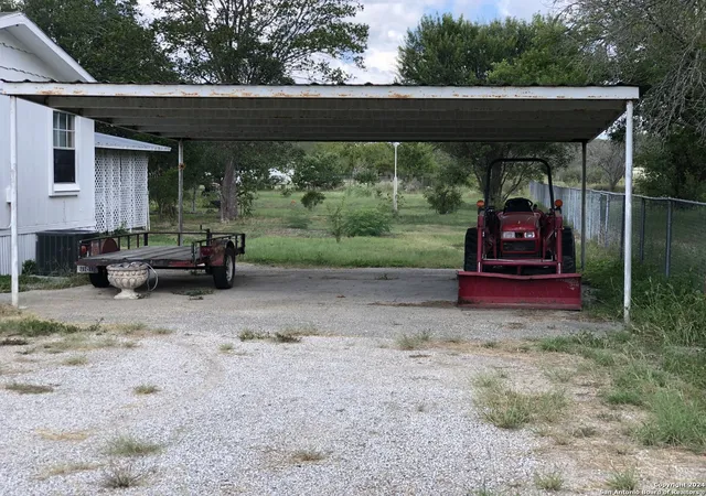 Photo 2 of Sale Pending at 10375 Sunny Lane, Atascosa, TX 78002 | MLS# 1894283 | Listing updated on 2025-11-04