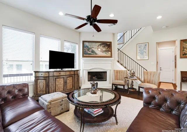 Photo 3 of Condo for sale at 4619 Avery #12, San Antonio, TX 78261 | MLS# 1894320 | Listing updated on 2025-11-16