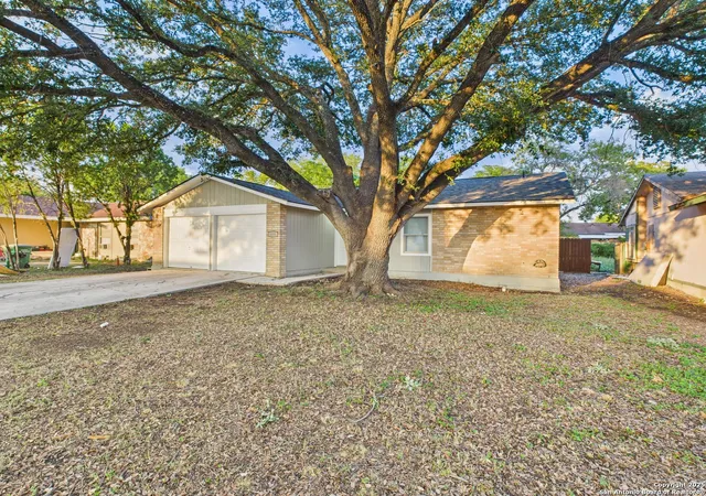 Photo 2 of Sale Pending at 9134 Ocean Gate, San Antonio, TX 78242 | MLS# 1894381 | Listing updated on 2025-12-10