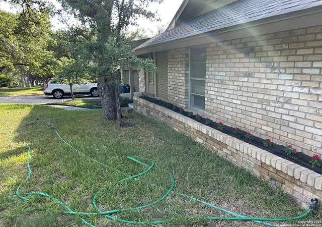 Photo 3 of Sale Pending at 10711 Janet Lee, San Antonio, TX 78230 | MLS# 1894388 | Listing updated on 2026-02-19