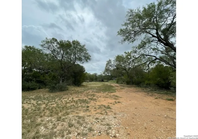 Photo 4 of Sale Pending at 16002 Kilowatt Rd, Elmendorf, TX 78112 | MLS# 1894398 | Listing updated on 2026-03-24
