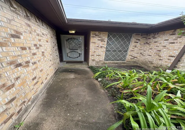 4th image of 3739 Moonlite, Pasadena, TX 77505 | MLS# 1894411