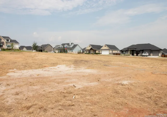 Photo 2 of Land for sale at 101 Red Oak Trail, La Vernia, TX 78121 | MLS# 1894488 | Listing updated on 2026-01-26