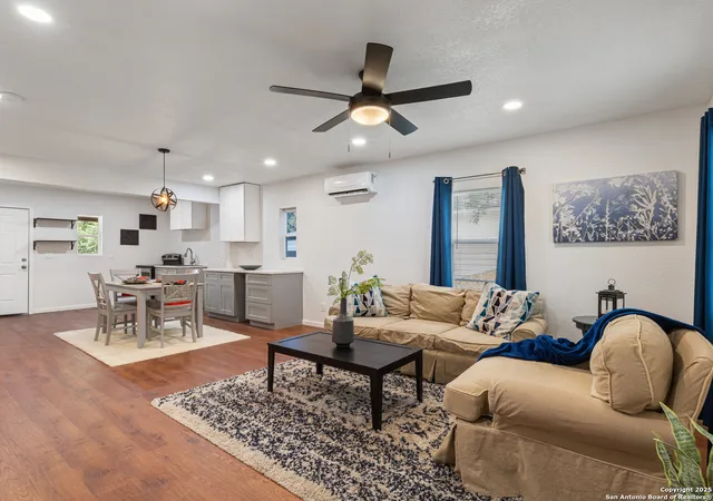 Photo 3 of Single family home for sale at 2336 E Houston, San Antonio, TX 78202 | MLS# 1894605 | Listing updated on 2025-10-20