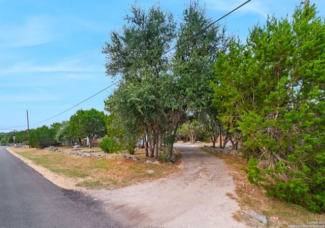 Photo 3 of Sale Pending at 1414 Bellewood Lane, Canyon Lake, TX 78133 | MLS# 1894623 | Listing updated on 2025-10-15