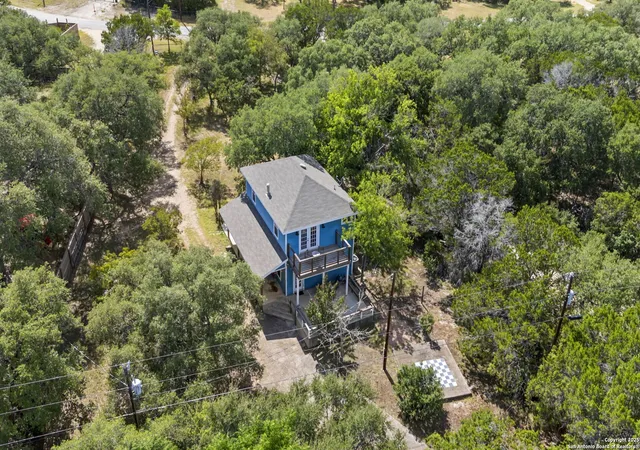 Homes for sale in Bandera, TX | 1265 Comanche Path, Bandera, TX 78003 | MLS# 1894627