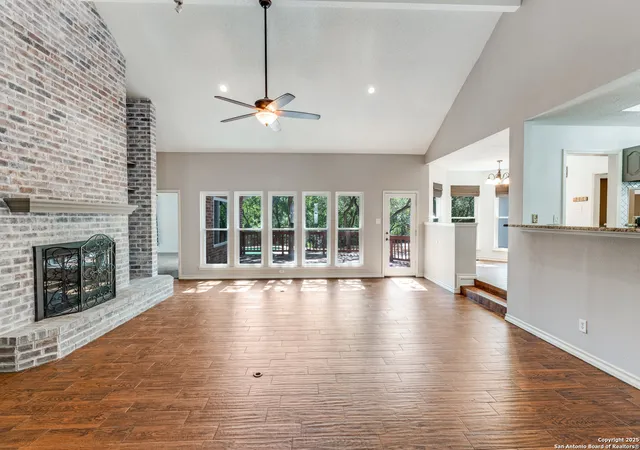 Photo 4 of Sale Pending at 8610 Marathon, Universal City, TX 78148 | MLS# 1894637 | Listing updated on 2025-10-02