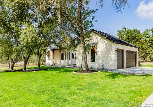 4th image of 246 Timber Pl, La Vernia, TX 78121 | MLS# 1894642