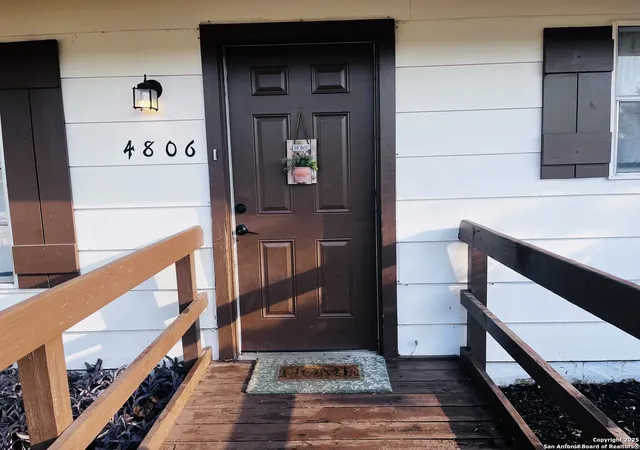 Photo 3 of Single family home for sale at 4806 Castle Arms, San Antonio, TX 78218 | MLS# 1894651 | Listing updated on 2025-11-10