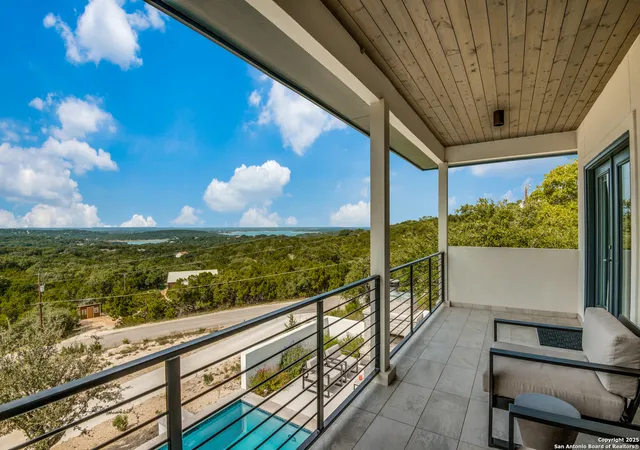 Photo 3 of Single family home for sale at 347 Hidden, Canyon Lake, TX 78133 | MLS# 1894678 | Listing updated on 2025-09-01