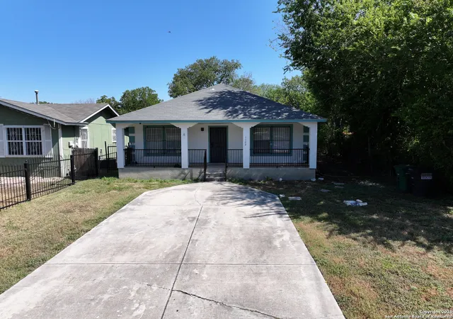 2nd image of 1109 Shadwell Dr, San Antonio, TX 78228 | MLS# 1894713