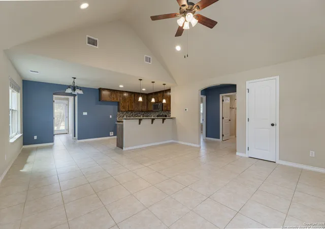 Photo 2 of Sale Pending at 800 Eastview, Canyon Lake, TX 78133 | MLS# 1894759 | Listing updated on 2025-10-16