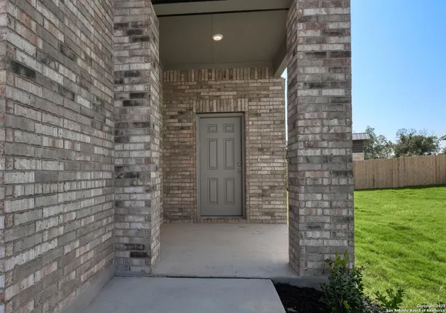 Photo 3 of Sale Pending at 13702 Birch Xing, San Antonio, TX 78210 | MLS# 1894795 | Listing updated on 2025-09-19