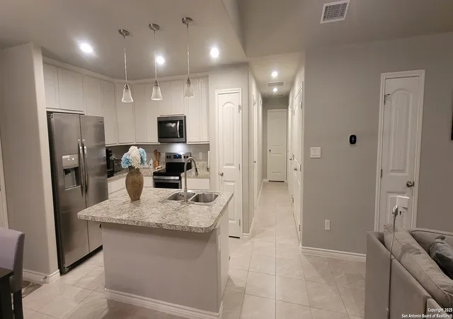 Photo 4 of Single family home for sale at 1229 Bob White, Spring Branch, TX 78070 | MLS# 1894842 | Listing updated on 2025-12-10