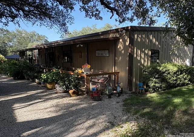 1st image of 2044 Cr 344, Hondo, TX 78861 | MLS# 1894872