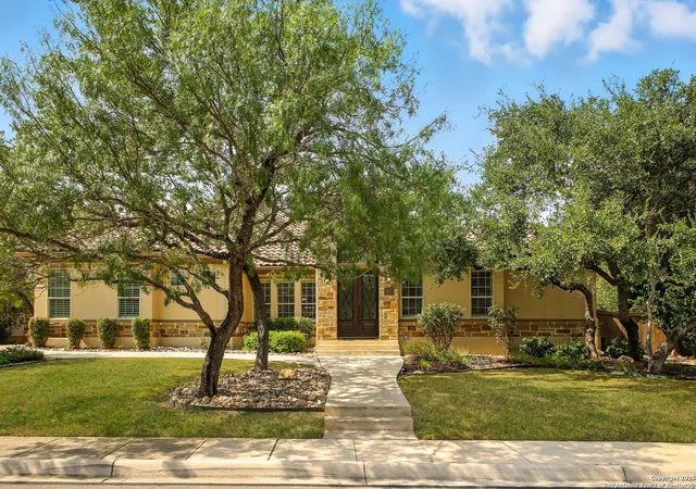 3rd image of 135 Penns Way, San Antonio, TX 78231 | MLS# 1894929