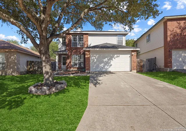 Photo 1 of Sale Pending at 7119 Still Hollow Dr, San Antonio, TX 78244 | MLS# 1894978 | Listing updated on 2025-09-17