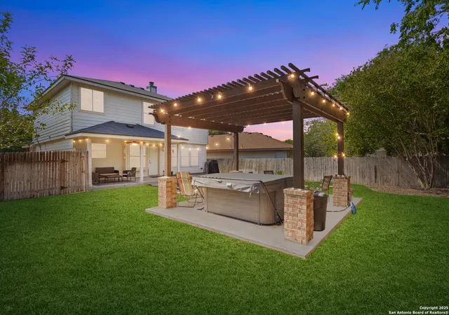 Photo 3 of Sale Pending at 7119 Still Hollow Dr, San Antonio, TX 78244 | MLS# 1894978 | Listing updated on 2025-09-17