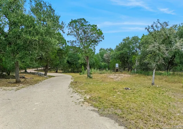 Photo 3 of Sale Pending at 518 Mountain Crk Trl, Boerne, TX 78006 | MLS# 1895005 | Listing updated on 2025-10-30