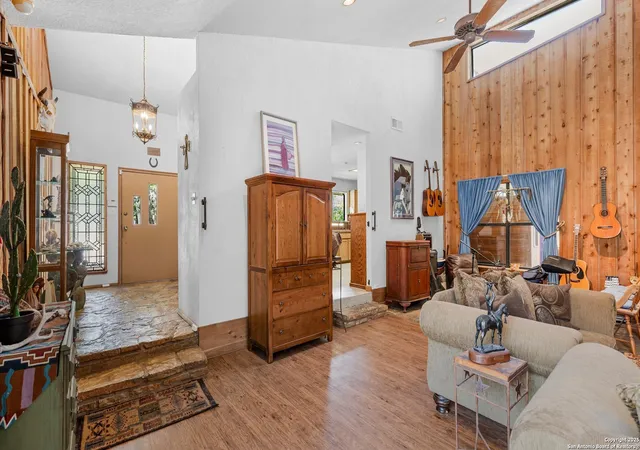 Photo 4 of Single family home for sale at 7930 Garden North, San Antonio, TX 78266 | MLS# 1895008 | Listing updated on 2026-02-17