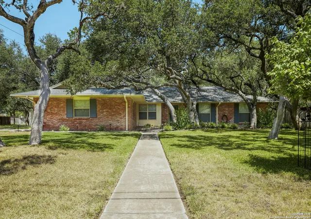 Photo 4 of Sale Pending at 137 Garrapata, San Antonio, TX 78232 | MLS# 1895013 | Listing updated on 2026-03-04