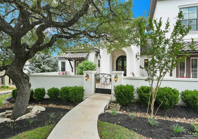 Photo 3 of Mansion for sale at 8628 Delta Dawn, Boerne, TX 78015 | MLS# 1895015 | Listing updated on 2025-09-23