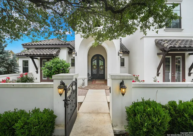 Photo 3 of Single family home for sale at 8628 Delta Dawn, Boerne, TX 78015 | MLS# 1895015 | Listing updated on 2025-09-23