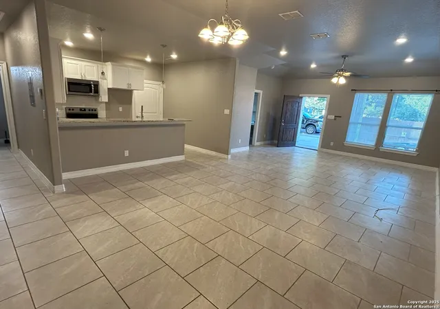 Photo 3 of Single family home for sale at 711 Erline, San Antonio, TX 78237 | MLS# 1895016 | Listing updated on 2025-09-16