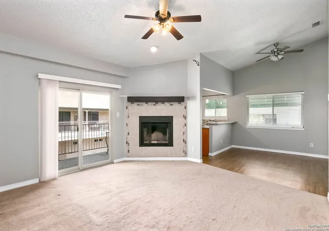 Listing Photo 4 - Condo for sale in building located at 12610 Uhr, San Antonio, TX 78217 - Unit #310