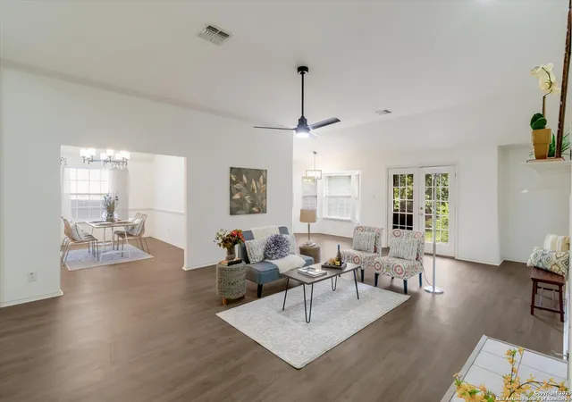 4th image of 9326 Camino Venado, Helotes, TX 78023 | MLS# 1895089