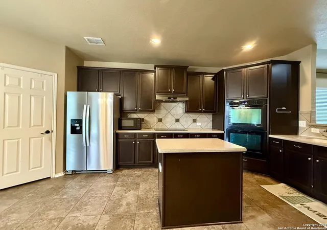 Photo 3 of Sale Pending at 8018 Grissom Crst, San Antonio, TX 78251 | MLS# 1895133 | Listing updated on 2026-02-14