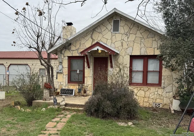 Photo 1 of Sale Pending at 10945 Dillon, Atascosa, TX 78002 | MLS# 1895141 | Listing updated on 2025-12-30