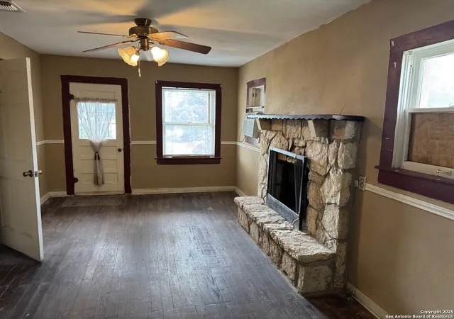 Photo 4 of Sale Pending at 10945 Dillon, Atascosa, TX 78002 | MLS# 1895141 | Listing updated on 2025-12-30