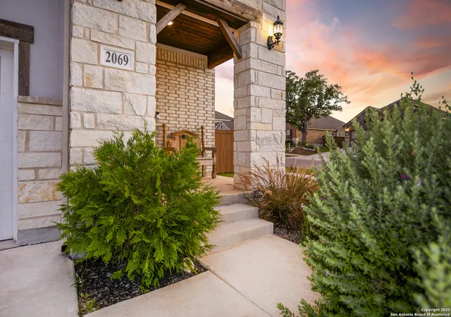 3rd image of 2069 Flametree, New Braunfels, TX 78132 | MLS# 1895169