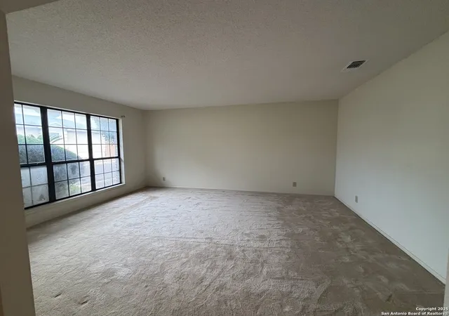 5th image of 5910 Crescent Falls, Windcrest, TX 78239 | MLS# 1895196