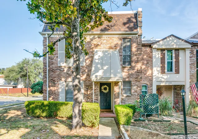 Photo 2 of Condo for sale at 701 Strings Dr #BLDG J, San Antonio, TX 78216 | MLS# 1895207 | Listing updated on 2026-02-05