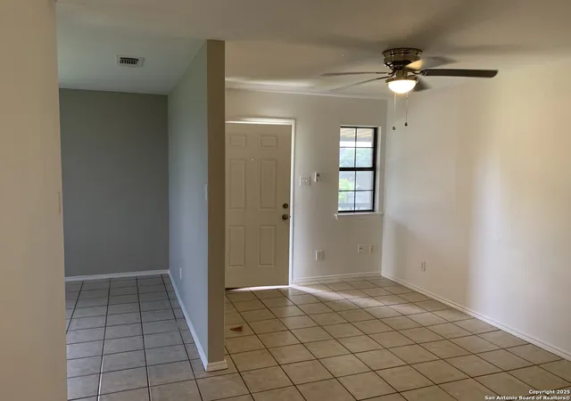 Photo 4 of Sale Pending at 509 Meadow Frg, Converse, TX 78109 | MLS# 1895212 | Listing updated on 2025-11-13
