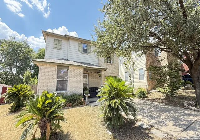 Homes for sale in San Antonio, TX | 34 Beacon Bay, San Antonio, TX 78239 | MLS# 1895217